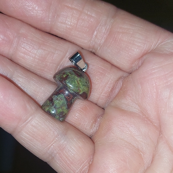 Set of Six Mushroom  Stone Pendants - Picture 6 of 6